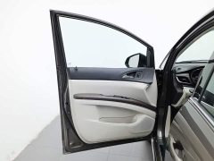 Buick GL8 Land Business Class Comfort Edition - ფოტო 8