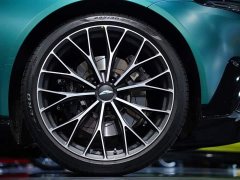 AITO V8 Vantage 4.0T V8 F1 Edition Coupe - ფოტო 20