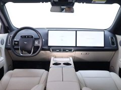 Li Auto L7 2023 Pro - ფოტო 13