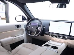 Li Auto L7 2023 Pro - ფოტო 14