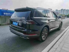 Lincoln Aviator 3.0T V6 AWD Elegance Six-Seater - ფოტო 2