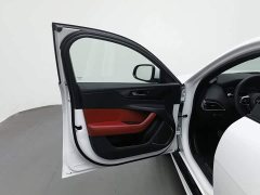 Jaguar XEL 2021 2.0T 250PS R-DYNAMIC S Sport Entry Edition - ფოტო 8