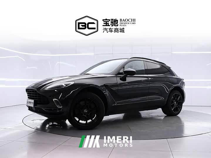 Aston Martin DBX 4.0T V8