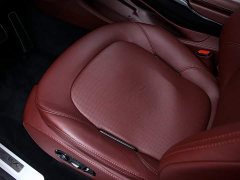 Aston Martin DBX 2022 4.0T V8 - ფოტო 15