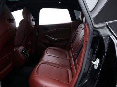 Aston Martin DBX 2022 4.0T V8 - ფოტო 16
