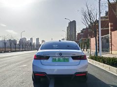BMW i3 eDrive 35 L - ფოტო 11