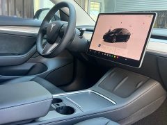 Tesla Model 3 2022 Performance All-Wheel Drive - ფოტო 11