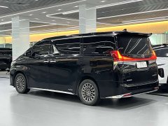 Lexus LM 2020 300h 7-Seater Elegant Edition - ფოტო 15