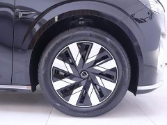 Volvo EM90 2025 Ultra Six-Seater - ფოტო 6