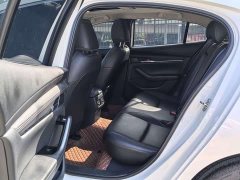 Mazda3 Axela 2.0L Automatic Elegant Edition - ფოტო 9
