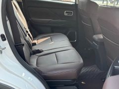Mitsubishi Outlander 2.0L FWD Comfort 5-Seater - photo 11