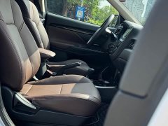 Mitsubishi Outlander 2.0L FWD Comfort 5-Seater - photo 12