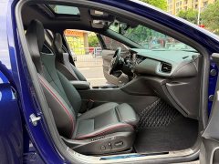 Buick Regal GS Premium - photo 11