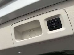 Buick GL8 New Energy Luzun Respect Edition 7-Seater - ფოტო 10