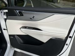 Buick GL8 New Energy Luzun Respect Edition 7-Seater - ფოტო 8