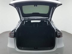 Tesla Model Y Rear-Wheel Drive - ფოტო 16