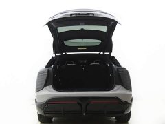 HiPhi X Founder Edition 6-Seater - ფოტო 13