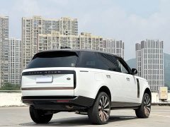 Land Rover Range Rover 3.0 L6 400PS Grand Long Wheelbase Edition - ფოტო 10