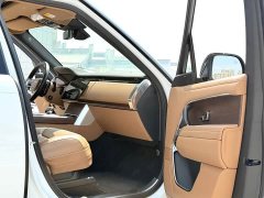 Land Rover Range Rover 3.0 L6 400PS Grand Long Wheelbase Edition - ფოტო 6