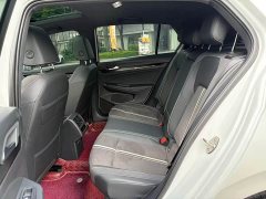 Volkswagen Golf 2023 280TSI DSG R-Line Lite - ფოტო 13