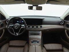 Mercedes-Benz E-Class Facelift E 260 L - ფოტო 15