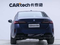 BMW 5 Series 525Li M Sport Package - ფოტო 3