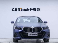 BMW 5 Series 525Li M Sport Package - ფოტო 8