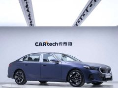 BMW 5 Series 525Li M Sport Package - ფოტო 9