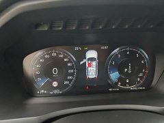 Volvo XC90 B6 Inscription 7-Seater - ფოტო 18