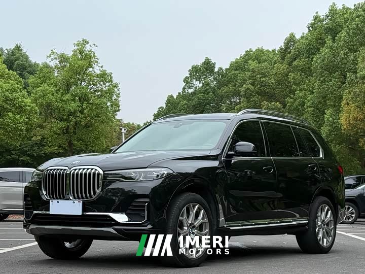 BMW X7 xDrive40i Premier Luxury Package