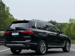 BMW X7 xDrive40i Premier Luxury Package - ფოტო 4