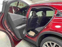 Cadillac XT4 2022 28T AWD Platinum - ფოტო 12