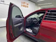 Cadillac XT4 2022 28T AWD Platinum - ფოტო 6