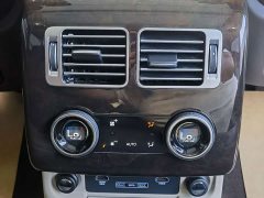Land Rover Range Rover 3.0 L6 Heritage Extended Wheelbase Classic Edition - ფოტო 12