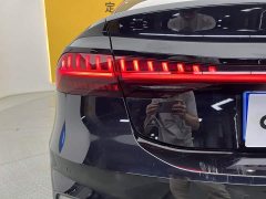 Audi A7L 45 TFSI quattro S-line Dark Knight Edition - ფოტო 9