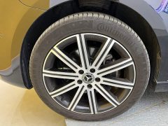 Mercedes-Benz V-Class 2022 V 260 L Long Wheelbase Luxury Edition - ფოტო 9