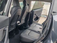 Tesla Model Y Rear-Wheel Drive - ფოტო 9