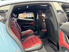 Porsche Taycan - ფოტო 6