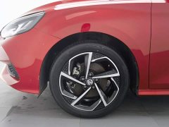 SAIC MG5 300TGI DCT Premium Luxury Edition - ფოტო 17