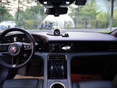 Porsche Taycan - ფოტო 14