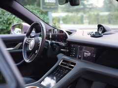 Porsche Taycan - ფოტო 15
