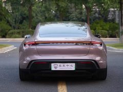 Porsche Taycan - ფოტო 8
