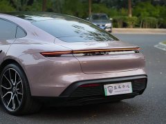 Porsche Taycan - ფოტო 9