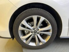 Toyota Sienna 2023 2.5L Hybrid Platinum Edition - ფოტო 10