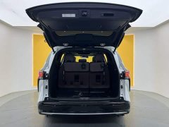 Toyota Sienna 2023 2.5L Hybrid Platinum Edition - ფოტო 13