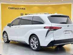 Toyota Sienna 2023 2.5L Hybrid Platinum Edition - ფოტო 6