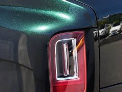 Rolls-Royce Cullinan Five-Seater - ფოტო 8