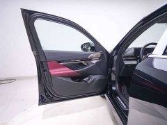 BMW 5 Series 530Li Premier M Sport Package - ფოტო 10