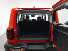 Tank 300 Off-Road Edition 2.0T Challenger - ფოტო 16