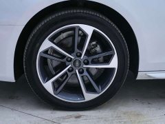 Audi A4L 40 TFSI Fashion Dynamic - ფოტო 13